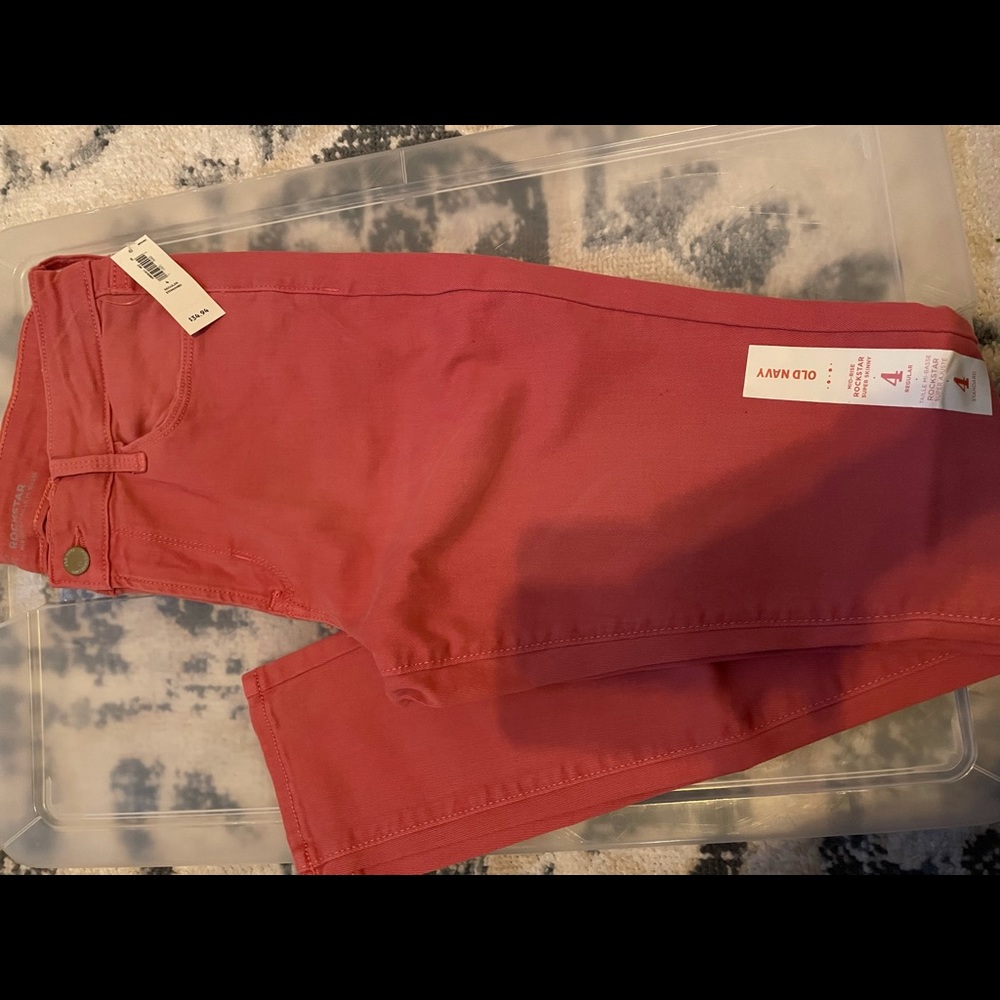 Pink - mid rise - ankle length